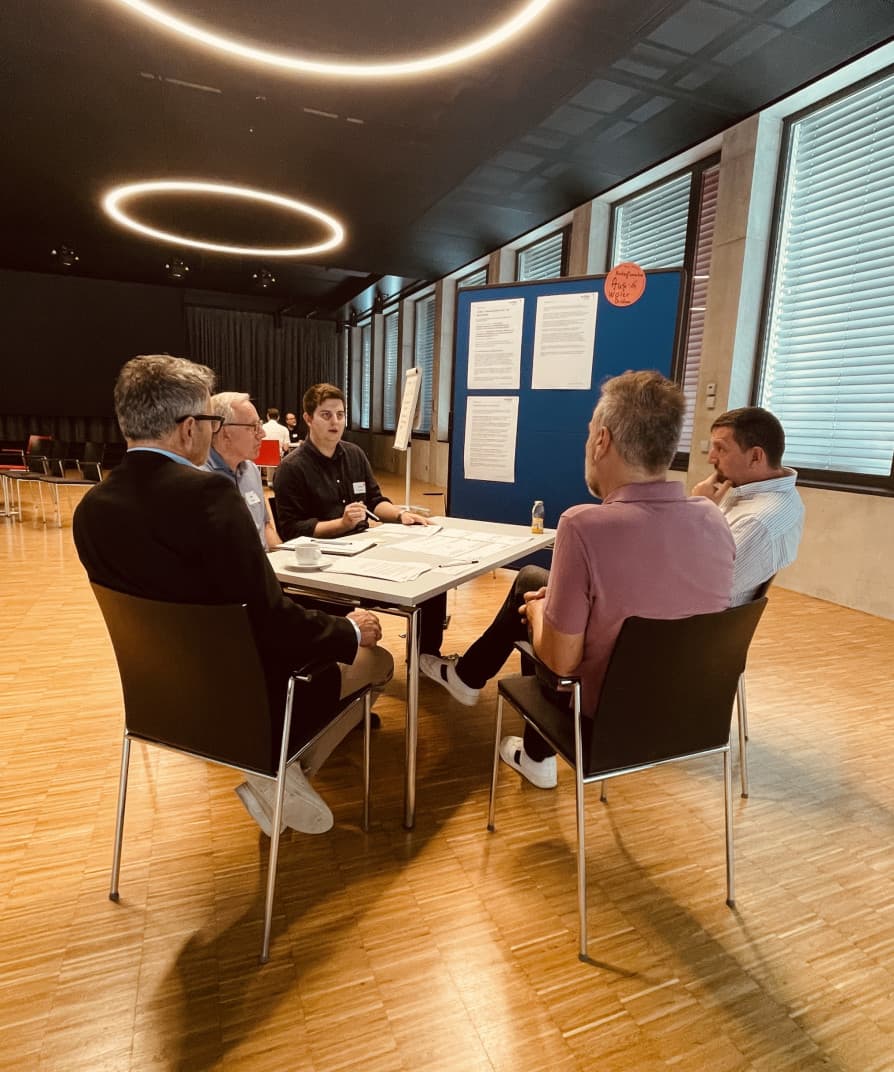 „Die richtigen Leute an einen Tisch bringen!“